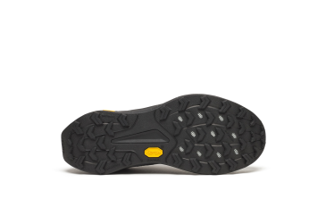 pánská obuv saucony S21066-101 PEREGRINE 16 carbon/black