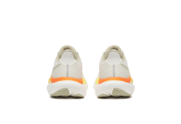 pánská obuv saucony S21023-138 TRIUMPH 23 ivory/fire