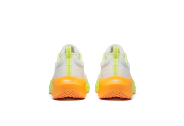women's shoes Saucony S18215-100 SURGE white/peel